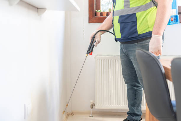 Best Pest Control for Businesses  in Moundridge, KS